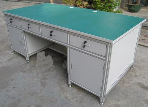 <b>鋁型材工作臺(tái) 五</b>