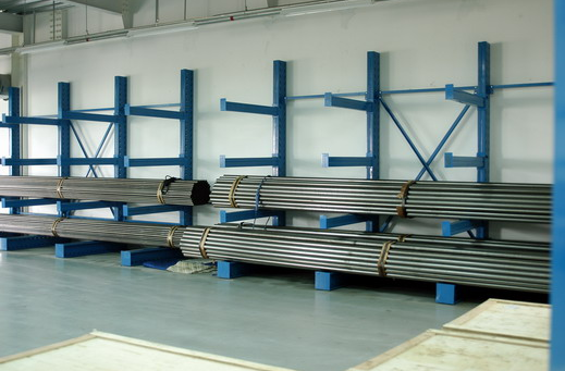 <b>懸臂式貨架 二</b>